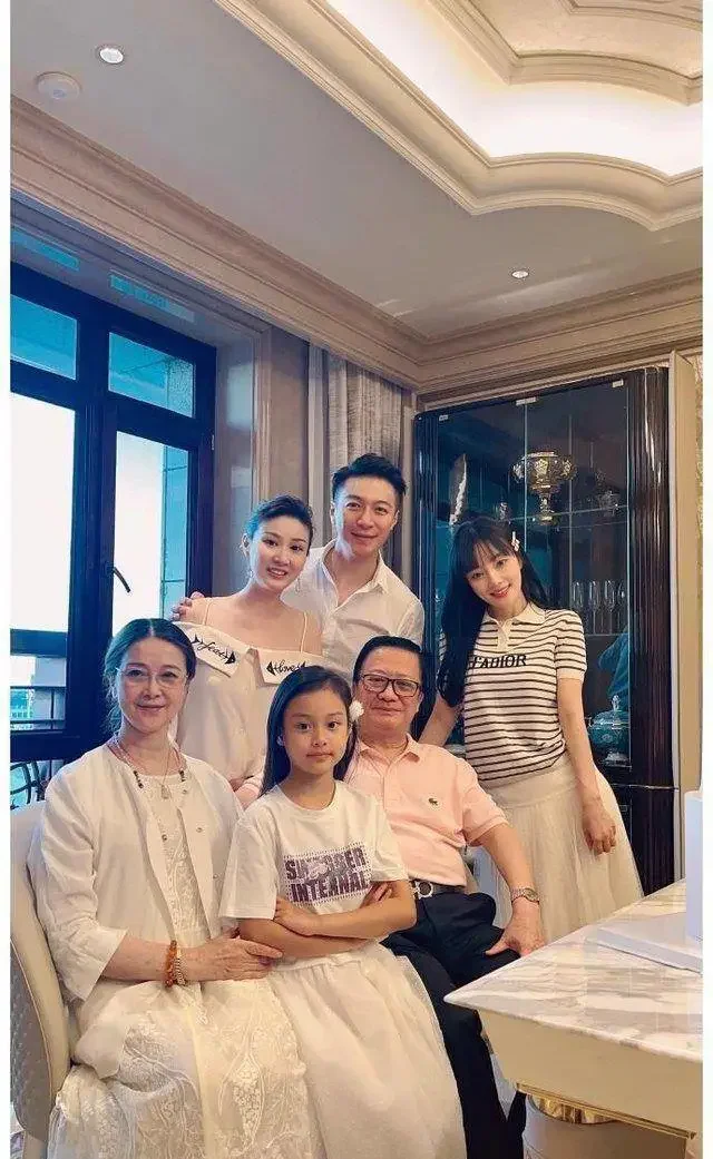 腾讯新闻配图